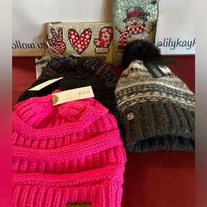 Winter Bundle - 2x Bamboo Trading Co. Club Bags + 4 Winter Hats